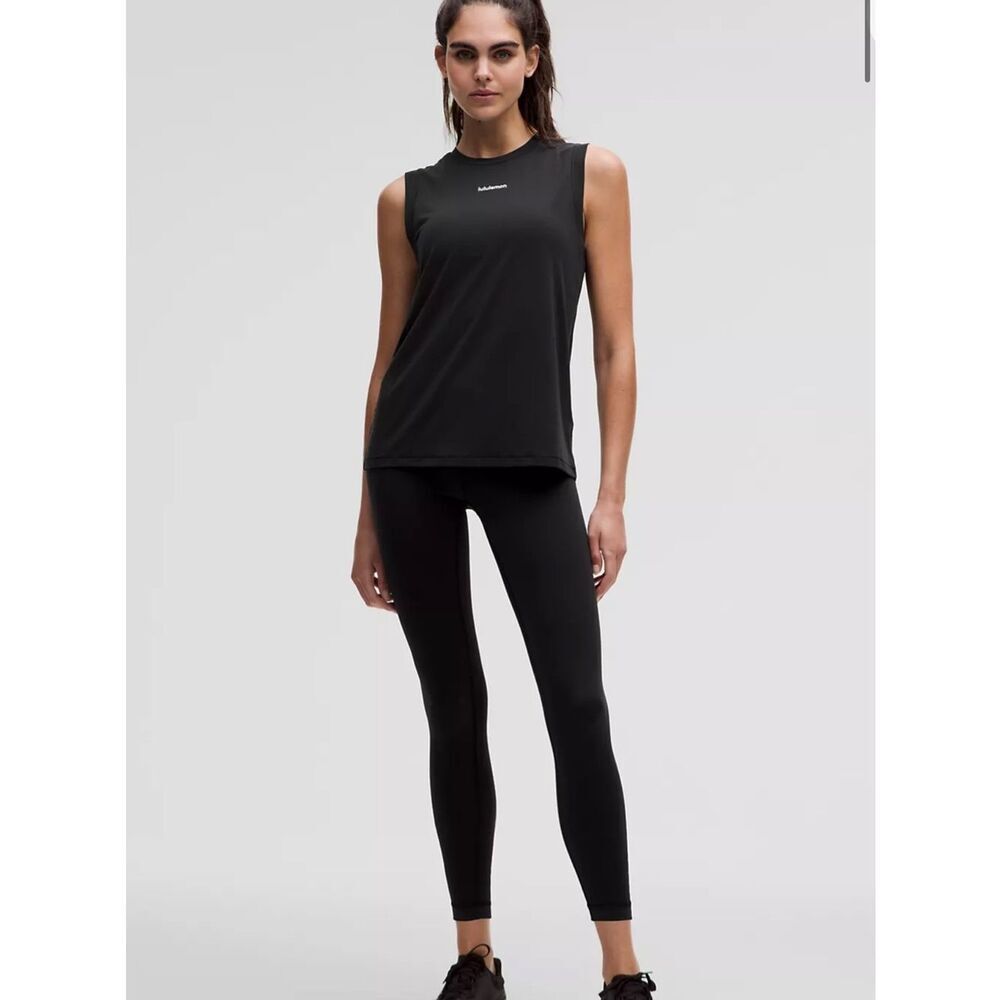 Lululemon JerseyâTraining Muscle Tank Top
Wordmark Size 14 Black Sleeveless